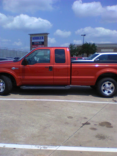 Auto Body Shop «Pinnacle CARSTAR Auto Body», reviews and photos, 1603 Hicks St, Tomball, TX 77375, USA