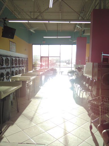 Dry Cleaner «Arlington Wash & Dry», reviews and photos, 1601 S Cooper St, Arlington, TX 76010, USA