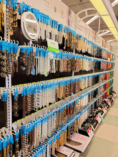 Fabric Store «Jo-Ann Fabrics and Crafts», reviews and photos, 2201 NW Barry Rd, Kansas City, MO 64154, USA