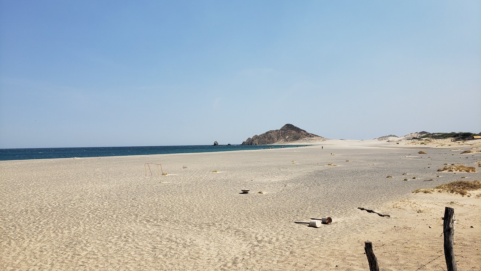 Foto de Guelaguechi beach com alto nível de limpeza