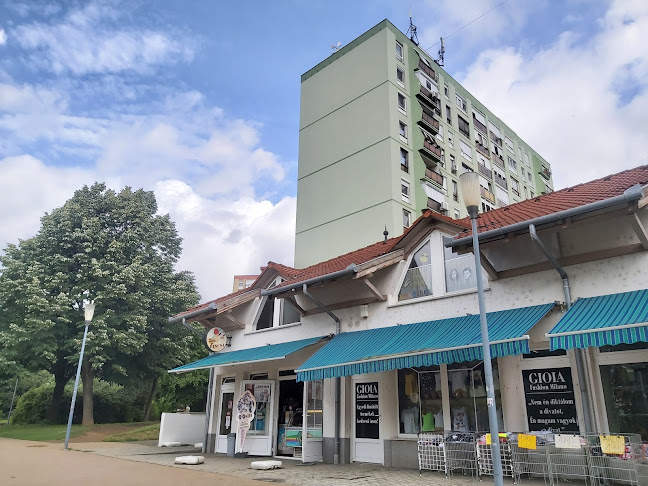 Értékelések erről a helyről: Fincsi Fagylaltozó, Pécs - Fagylaltozó