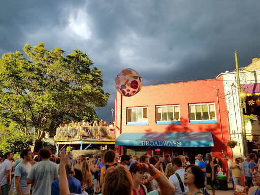 Night Club «Broadways», reviews and photos, 120 N Lexington Ave, Asheville, NC 28801, USA