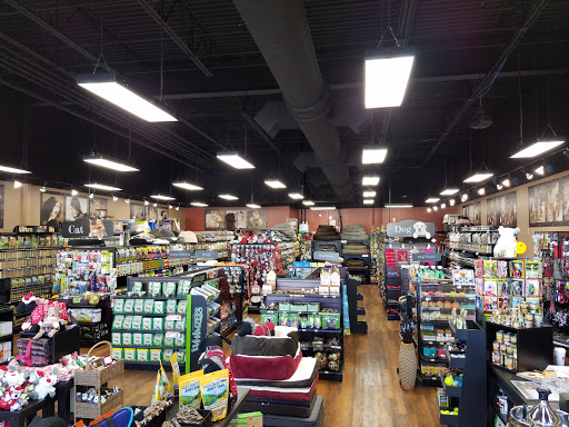 Pet Store «Pet Valu», reviews and photos, 4904 Edgmont Ave, Brookhaven, PA 19015, USA