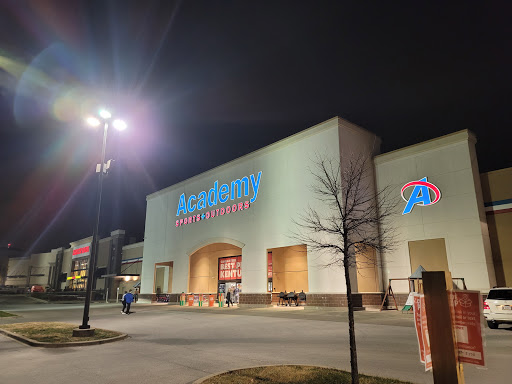 Sporting Goods Store «Academy Sports + Outdoors», reviews and photos, 13401 Shelbyville Rd #140, Louisville, KY 40223, USA