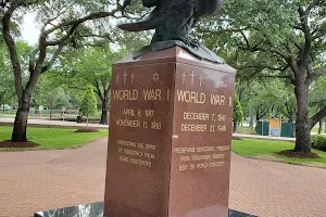 Harris County War Memorial image