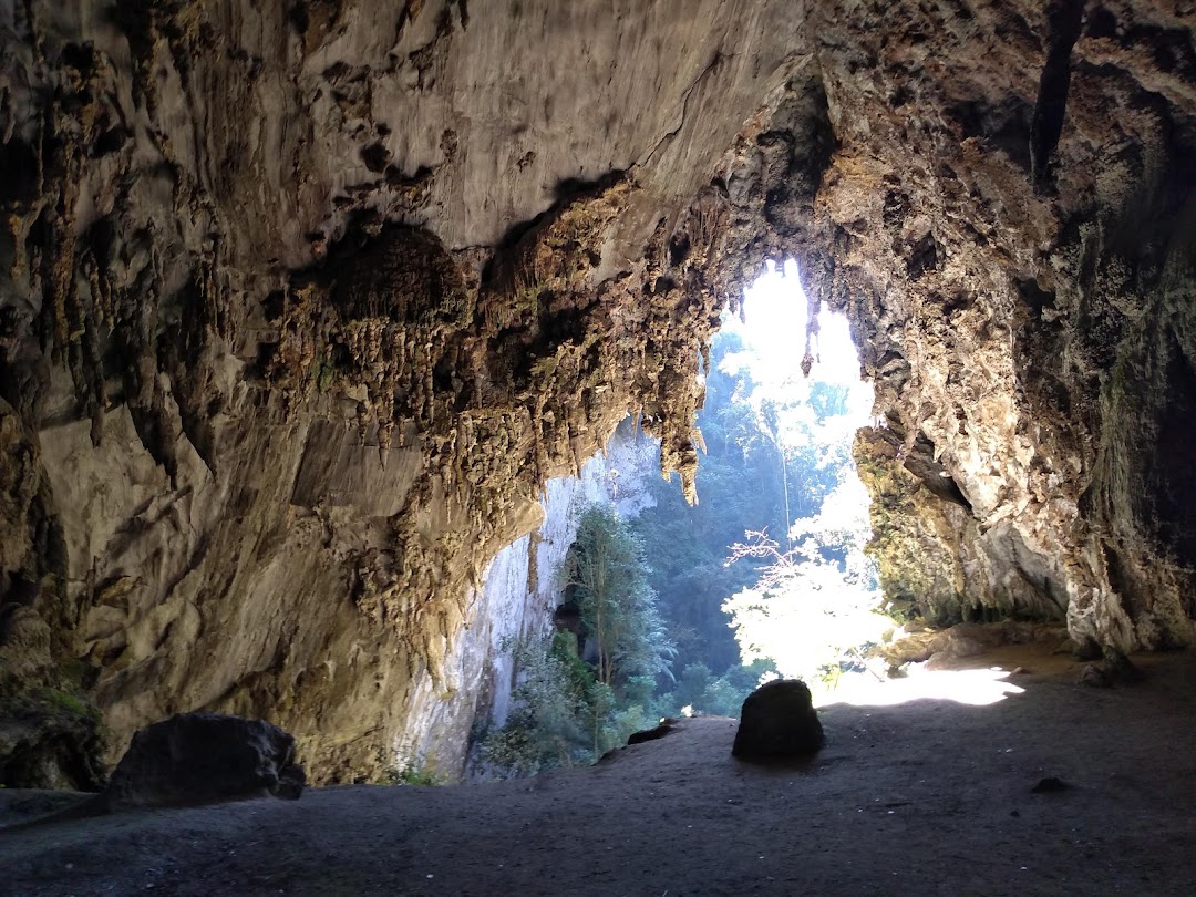 Caverna Teminina