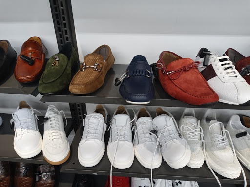 Department Store «Saks OFF 5TH», reviews and photos, 11201 NW 12th St, Miami, FL 33172, USA