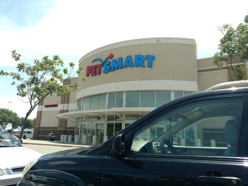 Pet Supply Store «PetSmart», reviews and photos, 19175 Lyndon B Johnson Fwy, Mesquite, TX 75150, USA