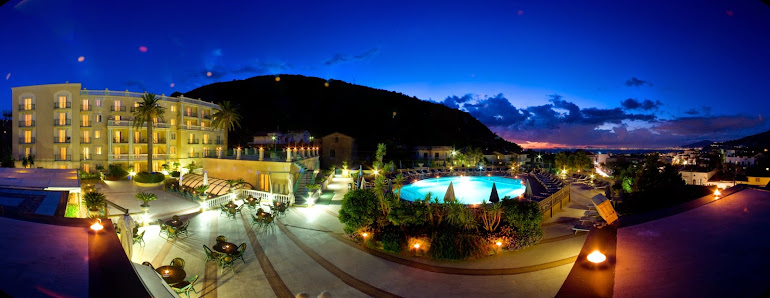 Grand Hotel La Pace Via Tordara, 10, 80065 Sant'Agnello NA, Italia