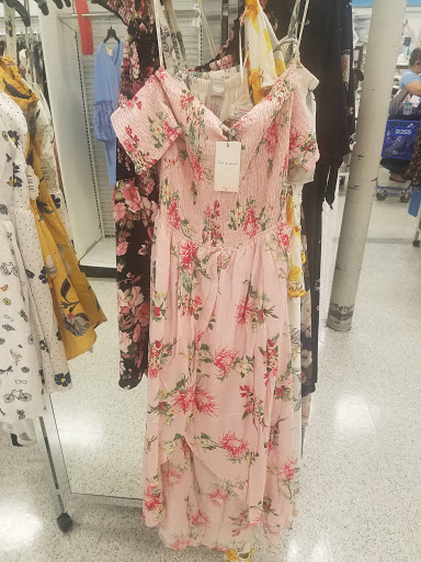 Clothing Store «Ross Dress for Less», reviews and photos, 5635 Woodruff Ave, Lakewood, CA 90713, USA