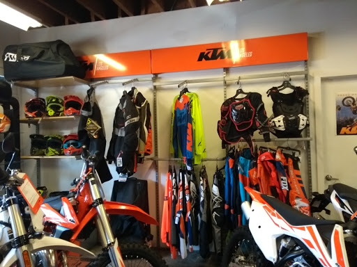 Motorcycle Dealer «KTM Los Angeles», reviews and photos, 426 N La Cienega Blvd, Los Angeles, CA 90048, USA