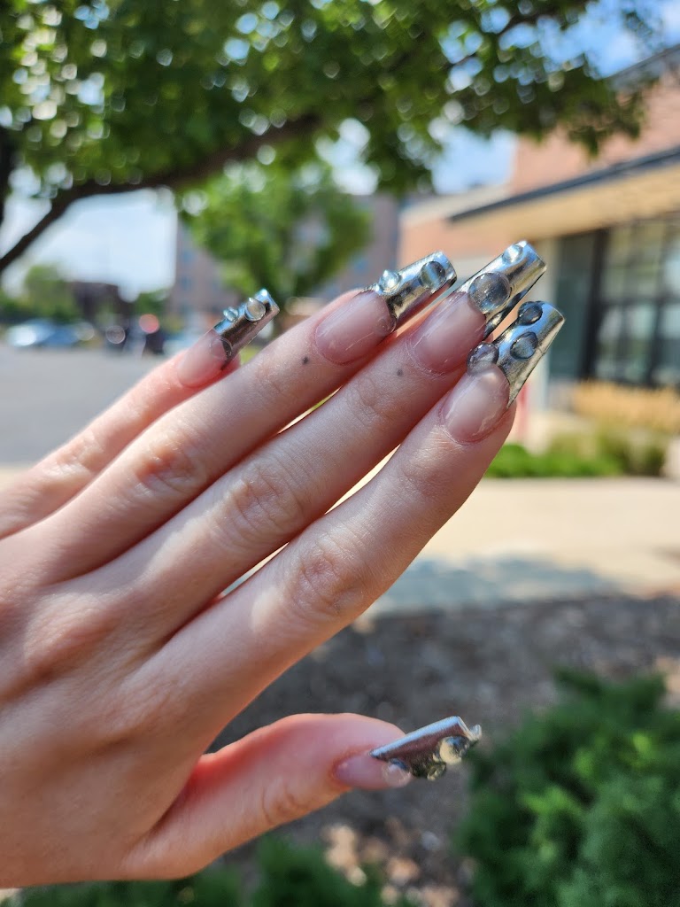 The Nails Spot North Chicago, IL 60614 Services, Reviews, Hours and Contact