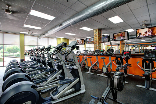 Health Club «Onelife Fitness - Newport News 24 Hour Xpress Gym», reviews and photos, 11805 Fountain Way, Newport News, VA 23606, USA