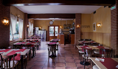 Restaurant/Rostisseria El Joglar - Avgda. de, Carrer de Joan XXIII, 2, 08107 Martorelles, Barcelona, Spain