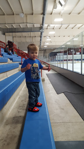 Ice Skating Rink «Wings West», reviews and photos, 5076 Sports Dr, Kalamazoo, MI 49009, USA