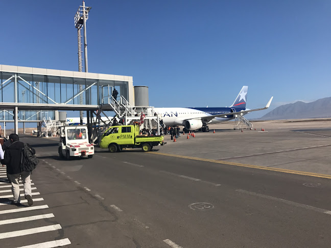 Aeropuerto Andrés Sabella - Antofagasta