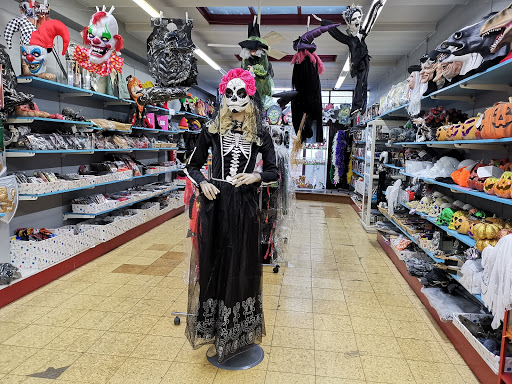 Lojas para comprar fantasia de exorcista Oporto