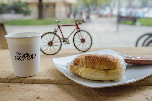 The Good | Friends, Bikes and Coffee - Metropolitana de Santiago
