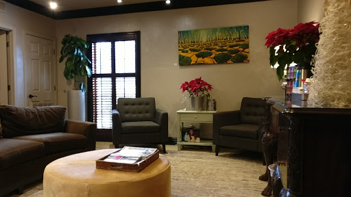 Beauty Salon «Lux Salon», reviews and photos, 7337 Highland Rd, Baton Rouge, LA 70808, USA