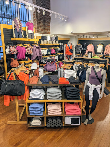 Sportswear Store «lululemon», reviews and photos, 327 Grant Ave, San Francisco, CA 94108, USA