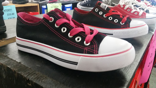 Shoe Store «Footsies Shoe Warehouse», reviews and photos, 1077 Baker St, Costa Mesa, CA 92626, USA