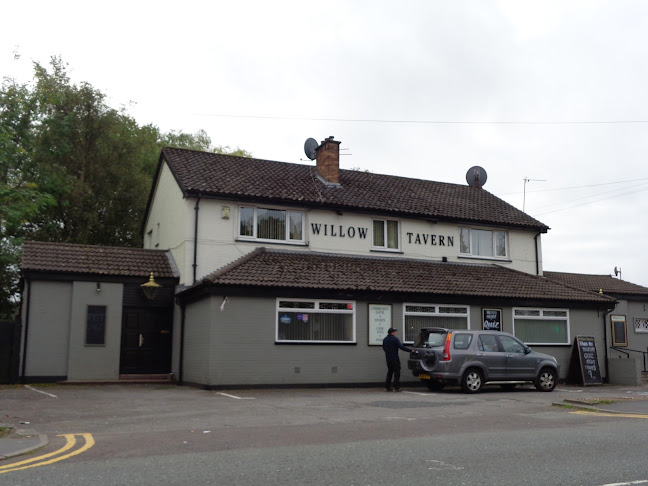 Reviews of Willow Tavern in Manchester - Pub