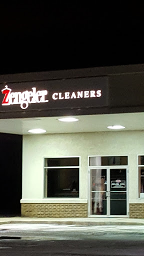 Dry Cleaner «Zengeler Cleaners», reviews and photos, 1401 Peterson Rd, Libertyville, IL 60048, USA