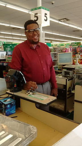 Dollar Store «Dollar Tree», reviews and photos, 5572 Silver Hill Rd, District Heights, MD 20747, USA
