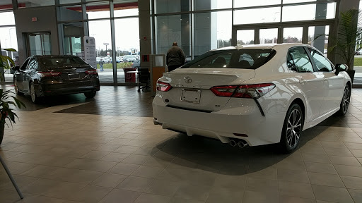Toyota Dealer «Rivergate Toyota», reviews and photos, 1520 Gallatin Pike N, Madison, TN 37115, USA