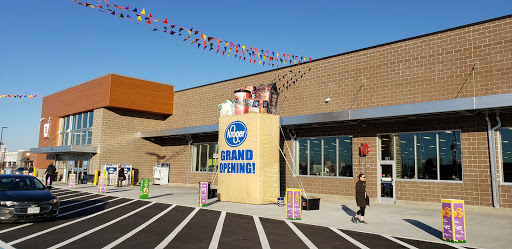 Riverdale Plaza Shopping Center, 1044 W Mercury Blvd, Hampton, VA 23666, USA, 