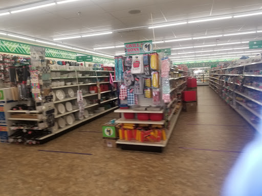 Dollar Store «Dollar Tree», reviews and photos, 26518 Lorain Rd, North Olmsted, OH 44070, USA