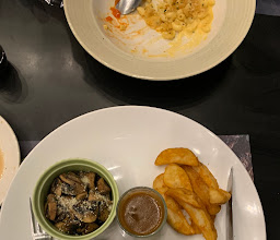Justus Steak House Cimanuk photo