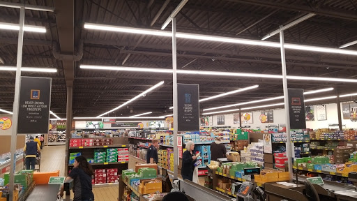Supermarket «ALDI», reviews and photos, 1645 E Kearney St, Springfield, MO 65803, USA
