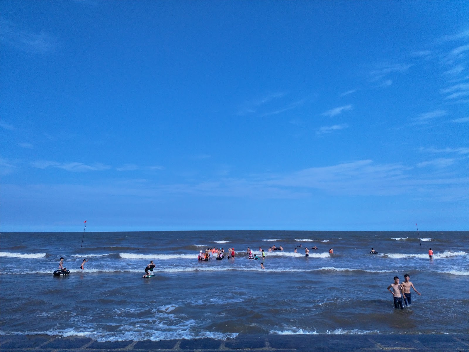 Foto de Thinh Long Beach - lugar popular entre os apreciadores de relaxamento