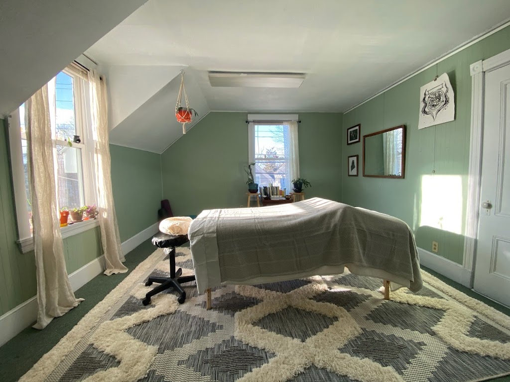 Mycelia Massage And Bodyworks, LLC 04106