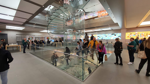 Computer Store «Apple Boylston Street», reviews and photos, 815 Boylston St, Boston, MA 02116, USA