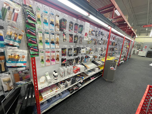 Office Supply Store «Staples», reviews and photos, 771 Boston Post Rd E, Marlborough, MA 01752, USA