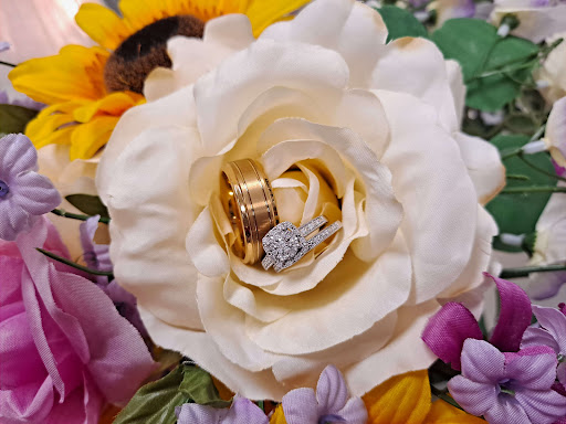 Bridal Shop «The Bridal Station & Wedding Chapel», reviews and photos, 3224 McHenry Ave, Modesto, CA 95350, USA