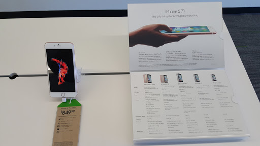 Cell Phone Store «Cricket Wireless Authorized Retailer», reviews and photos, 651 E Bidwell St, Folsom, CA 95630, USA