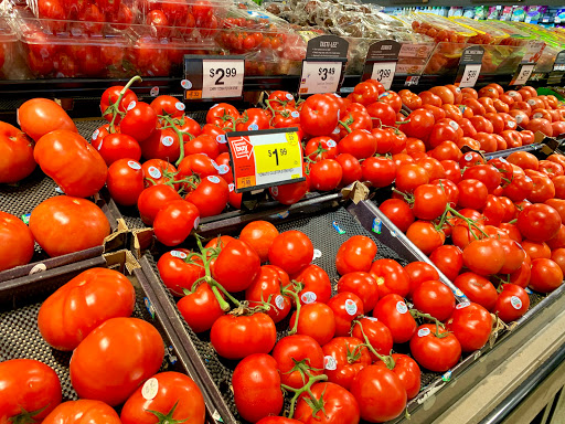 Grocery Store «Super Stop & Shop», reviews and photos, 100 Macy St, Amesbury, MA 01913, USA