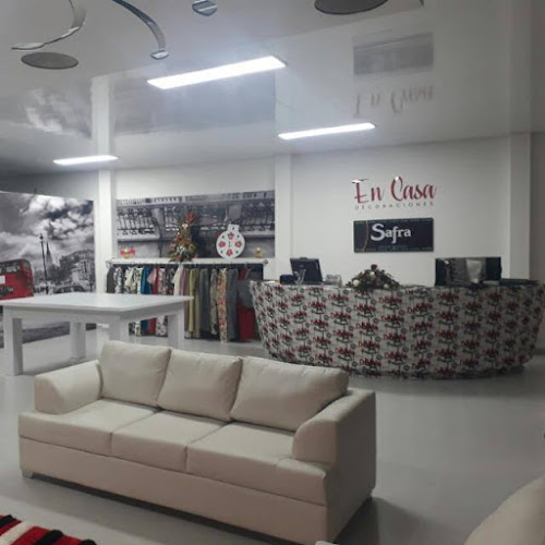 En Casa Decoraciones - Tienda de ventanas