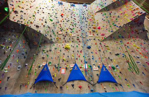 Rock Climbing Gym «The Cliffs at Valhalla», reviews and photos, 1 Commerce St, Valhalla, NY 10595, USA