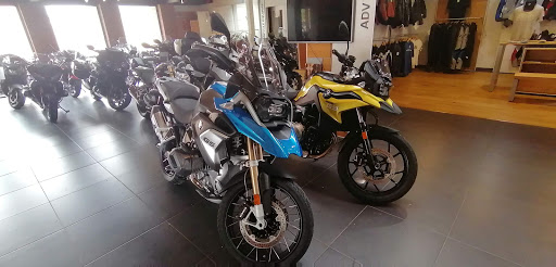 Motorcycle Dealer «Foothills BMW/Triumph Motorcycles», reviews and photos, 1435 Wadsworth Blvd, Lakewood, CO 80214, USA