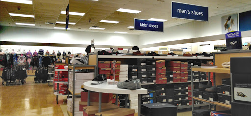 Department Store «Marshalls», reviews and photos, 2175 E Semoran Blvd, Apopka, FL 32703, USA