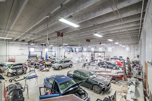 Auto Body Shop «A1 Body And Glass of Coral Springs», reviews and photos, 12150 Wiles Rd, Coral Springs, FL 33321, USA