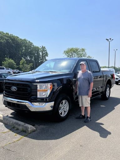 Ford Dealer «University Ford Durham», reviews and photos, 601 Willard St, Durham, NC 27701, USA