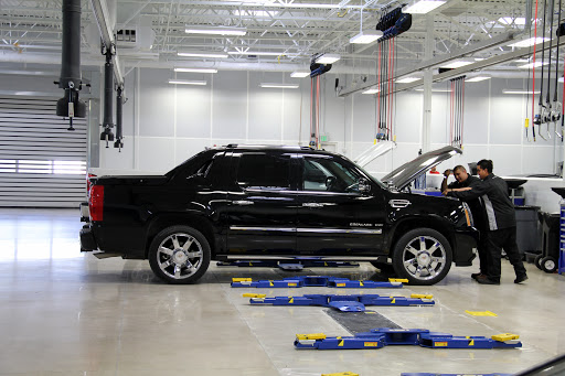 Car Dealer «Cavender Buick GMC West», reviews and photos, 7400 TX-1604 Loop, San Antonio, TX 78254, USA