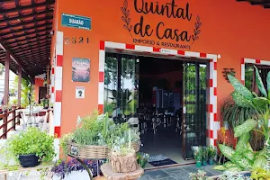Quintal de Casa Empório Restaurante image