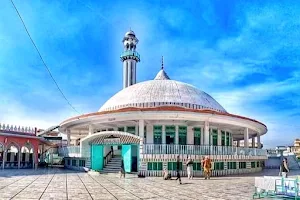 Gol Masjid image