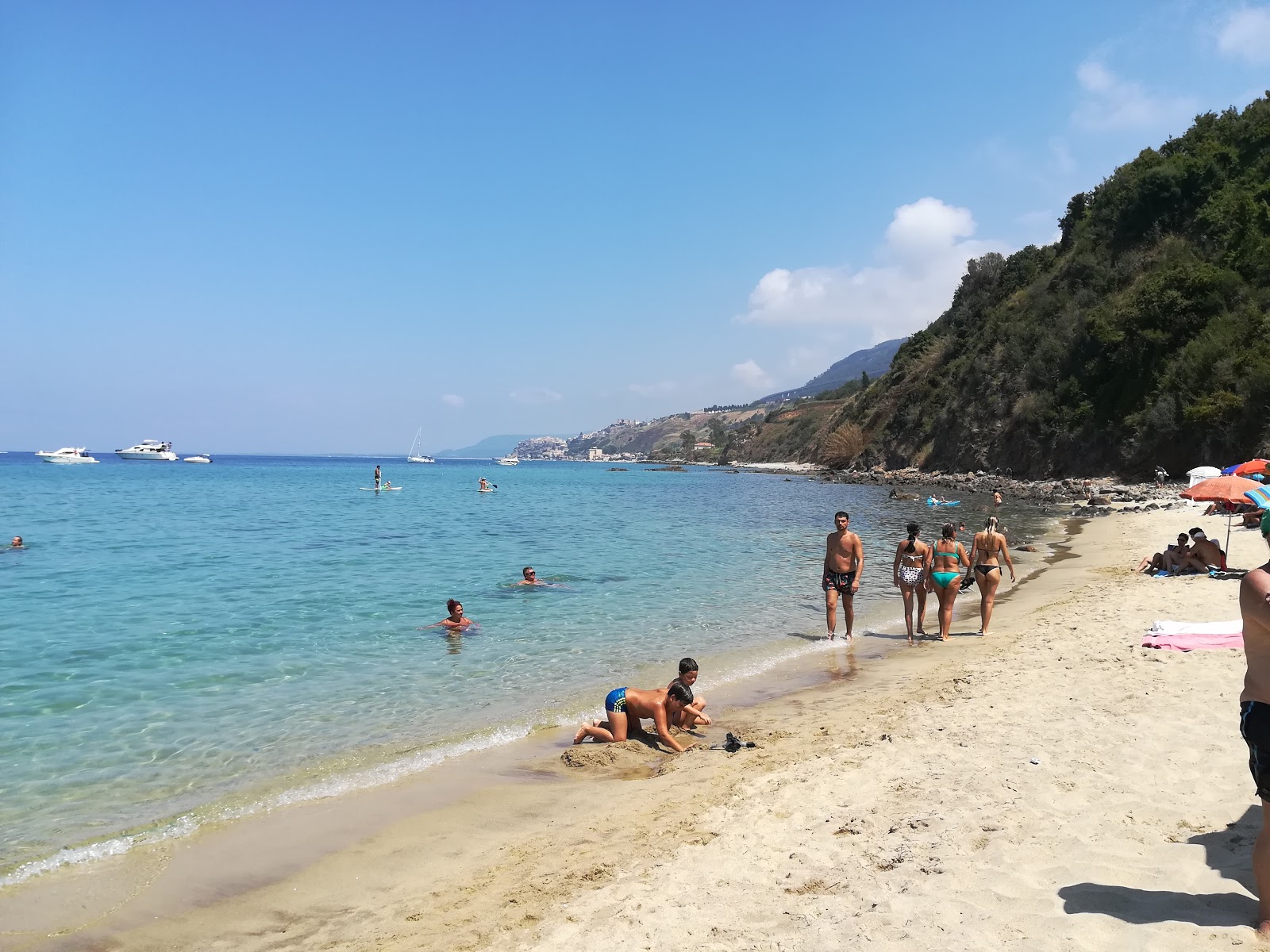 Photo de Lido Proserpina beach avec sable lumineux de surface